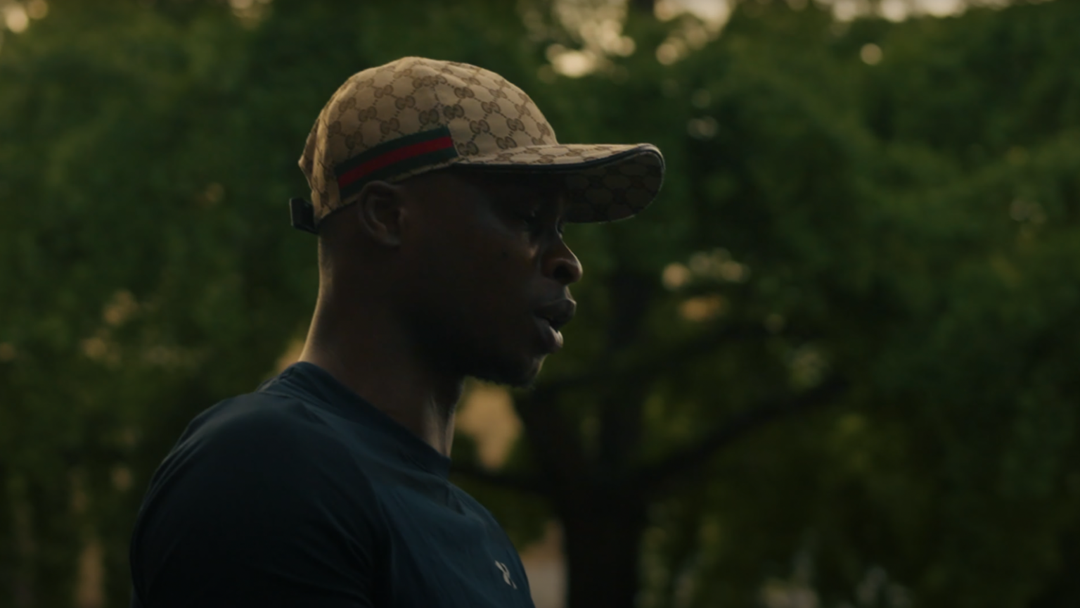 Photo de Découvrez le premier clip de BOUBESH, et « AVANT MIDI » si possible...