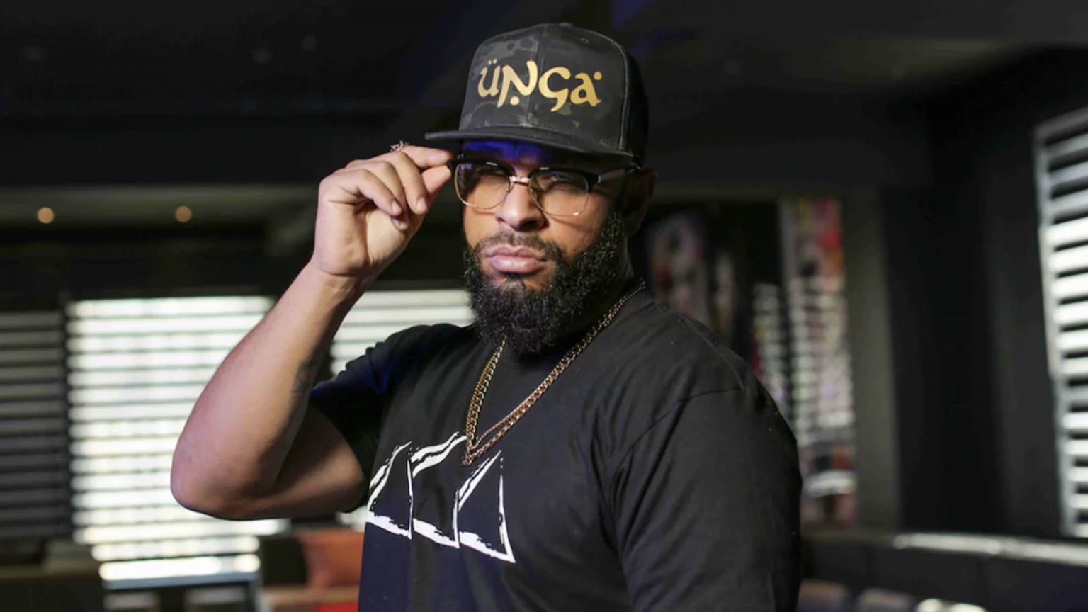 Photo de EyeMan, déjà de retour avec « أيمن »