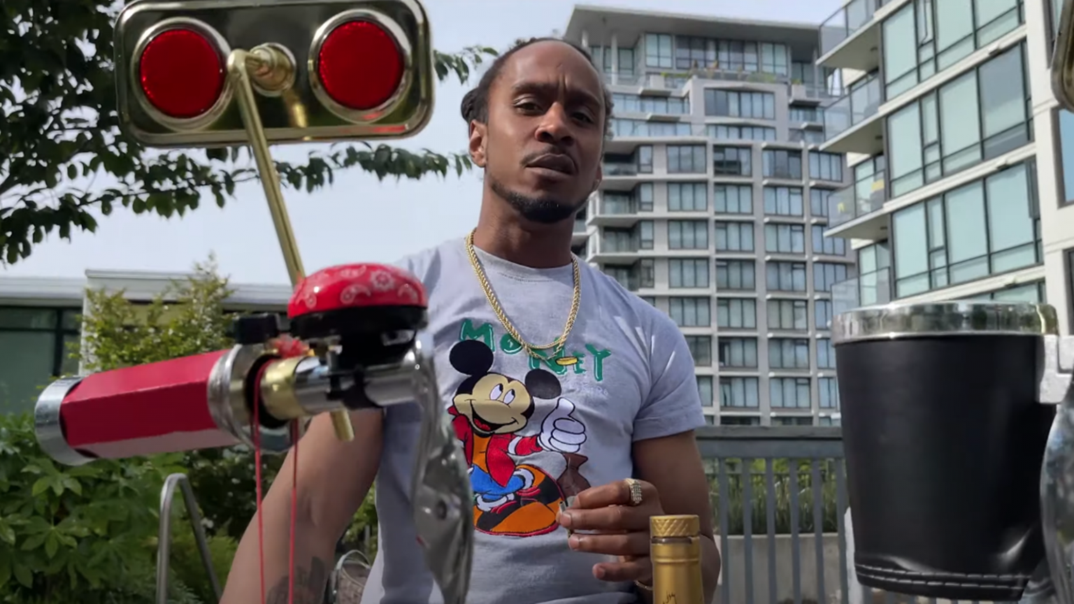 Photo de Juice1 balance l'énorme freestyle First1