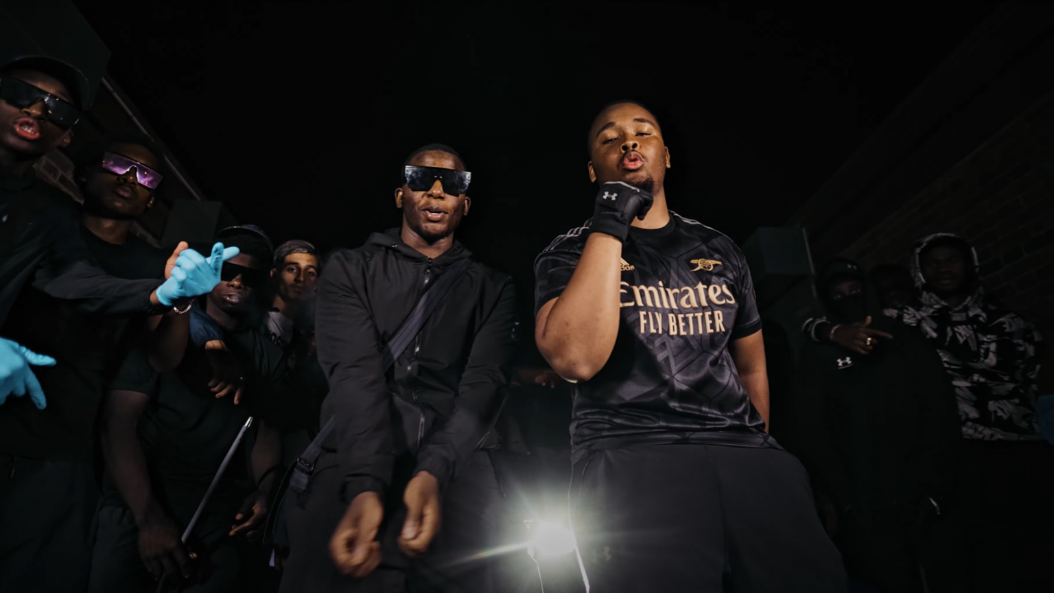 Photo de « Razzia Immédiat » dans le nouveau clip de SM !