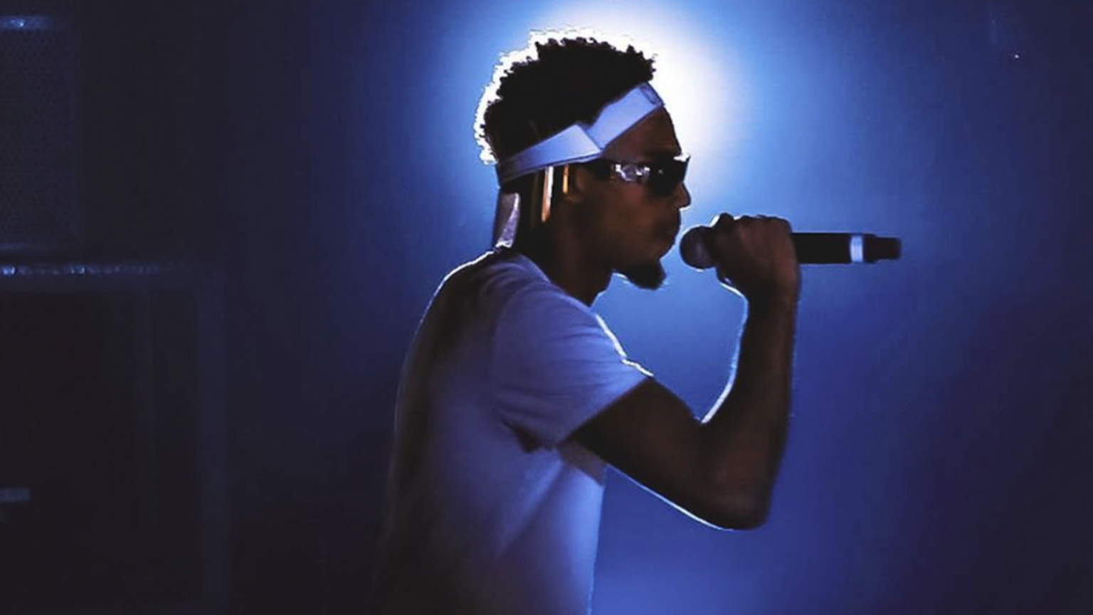 TAFTAF perd la « Raison » dans son nouveau clip Photo de TAFTAF perd la « Raison » dans son nouveau