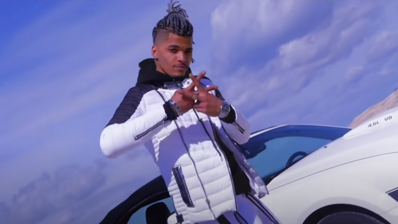 Photo de V.K envoie du lourd dans son nouveau clip BOB