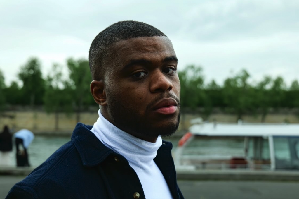 Photo de Vibrez avec la poésie de Junaï et son clip « Dans les bras d'un autre »