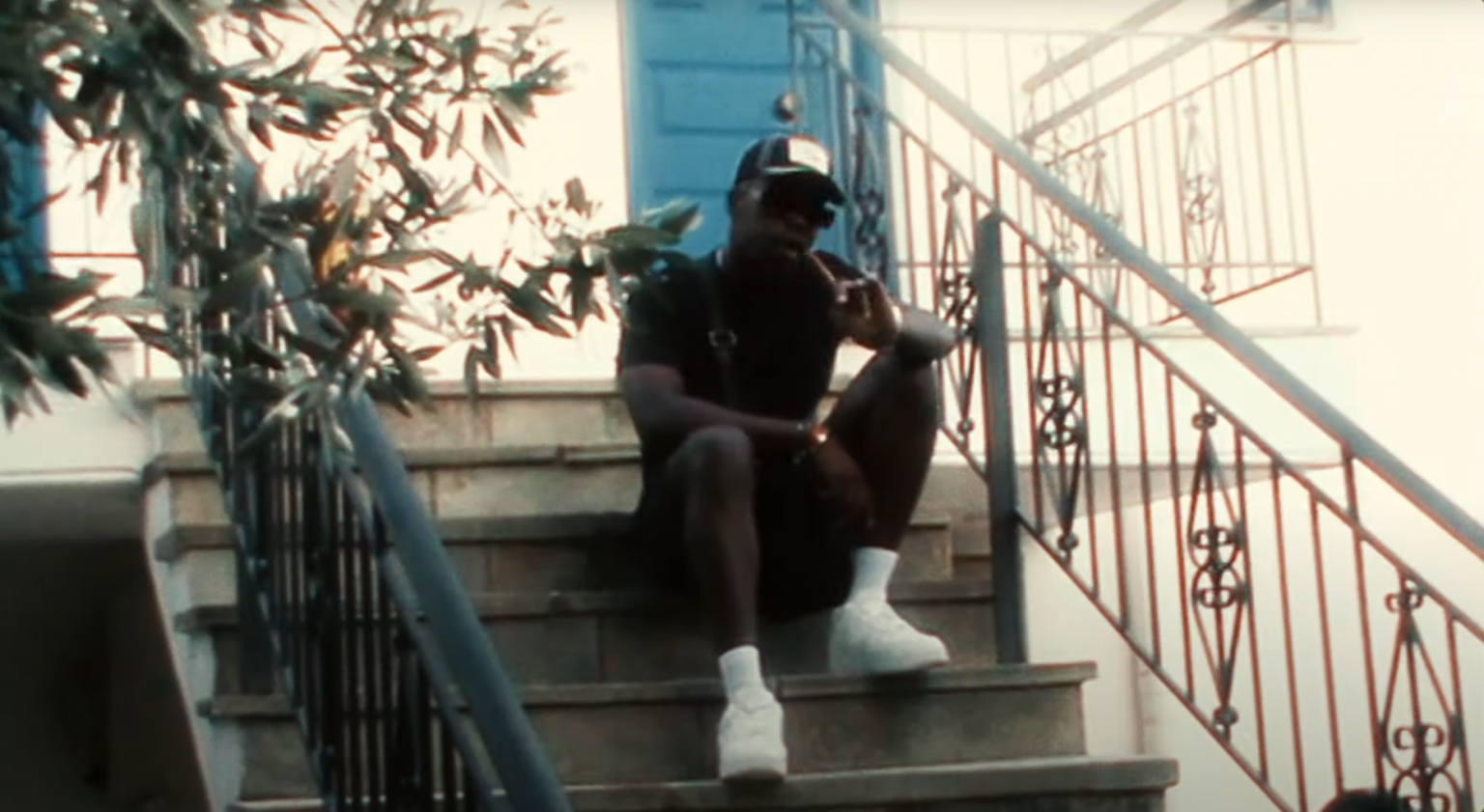 Photo de Le « Sablier » s'écoule dans le nouveau clip de Diksa et Balatch