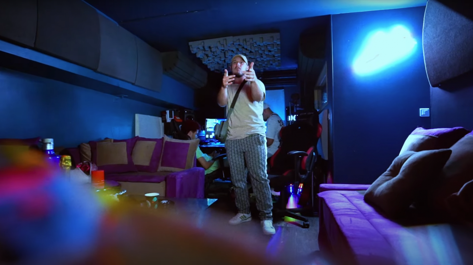 Photo de Découvrez « La nuit je mens », cette pépite rap signée Thaanos