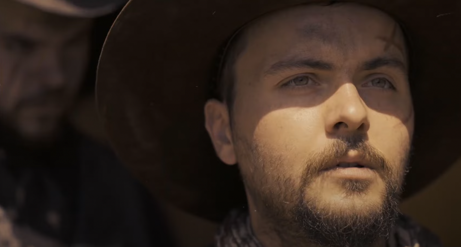 Photo de ALX et Giorgio Besc font équipe pour l'excellent « Not the same »