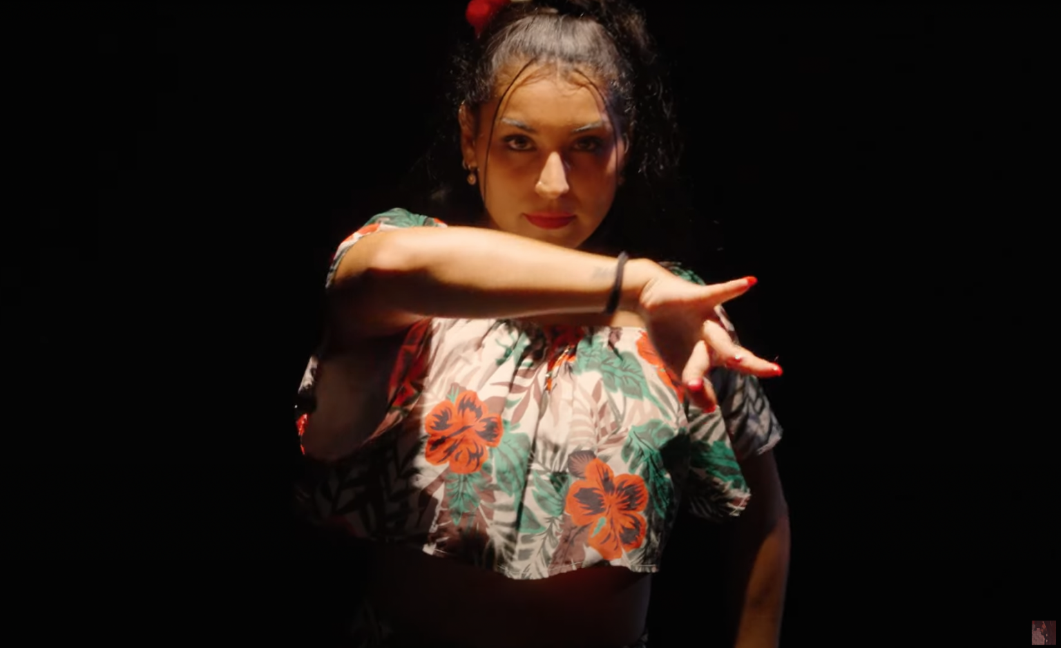 Photo de Laissez-vous envouter par « Jolie », le nouveau clip de NELIO