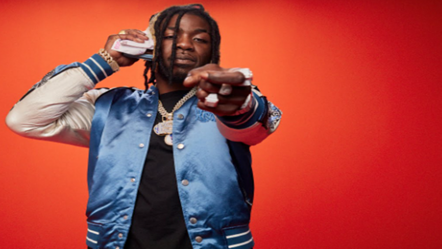 Photo de Le BSB store, un magasin de vêtements en ligne pour les fans de Gazo !