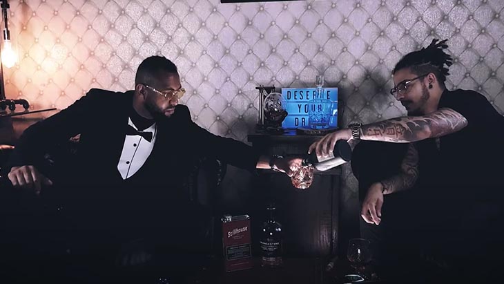 Photo de Michael EO continue sa série Just 2 Mins et fait un crochet par Miami