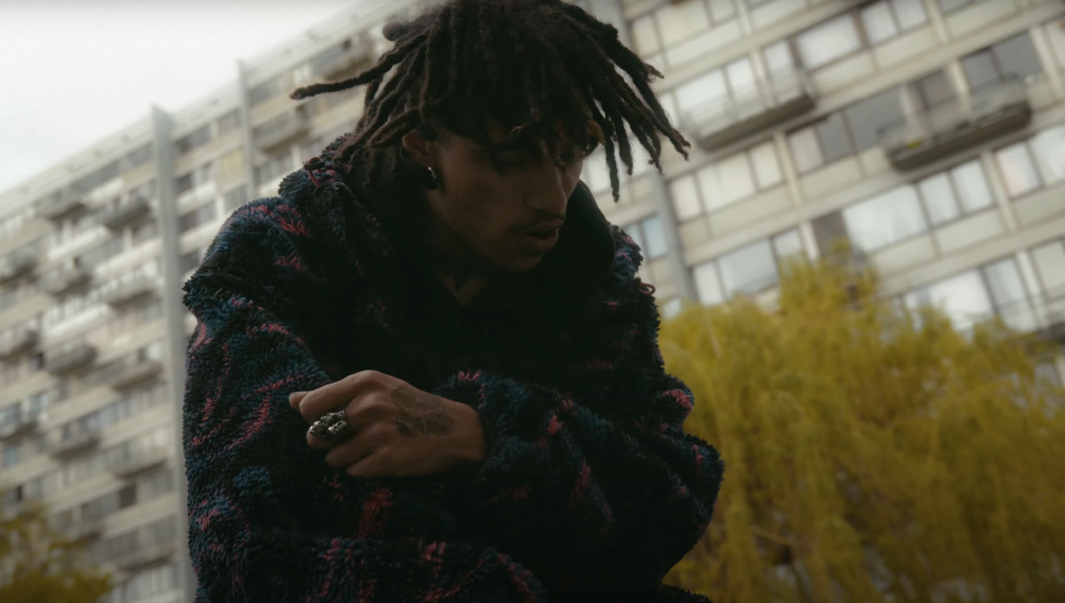 Photo de ASMO999 dévoile enfin le clip de « DROCK Part. 1 »