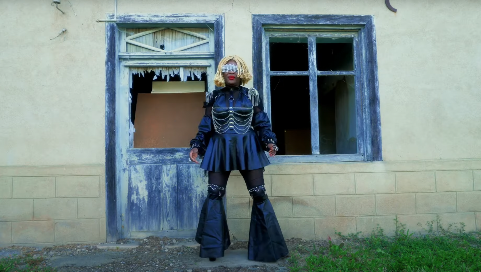 Photo de Attention au « Karma » avec le nouveau clip de Miss Wendy