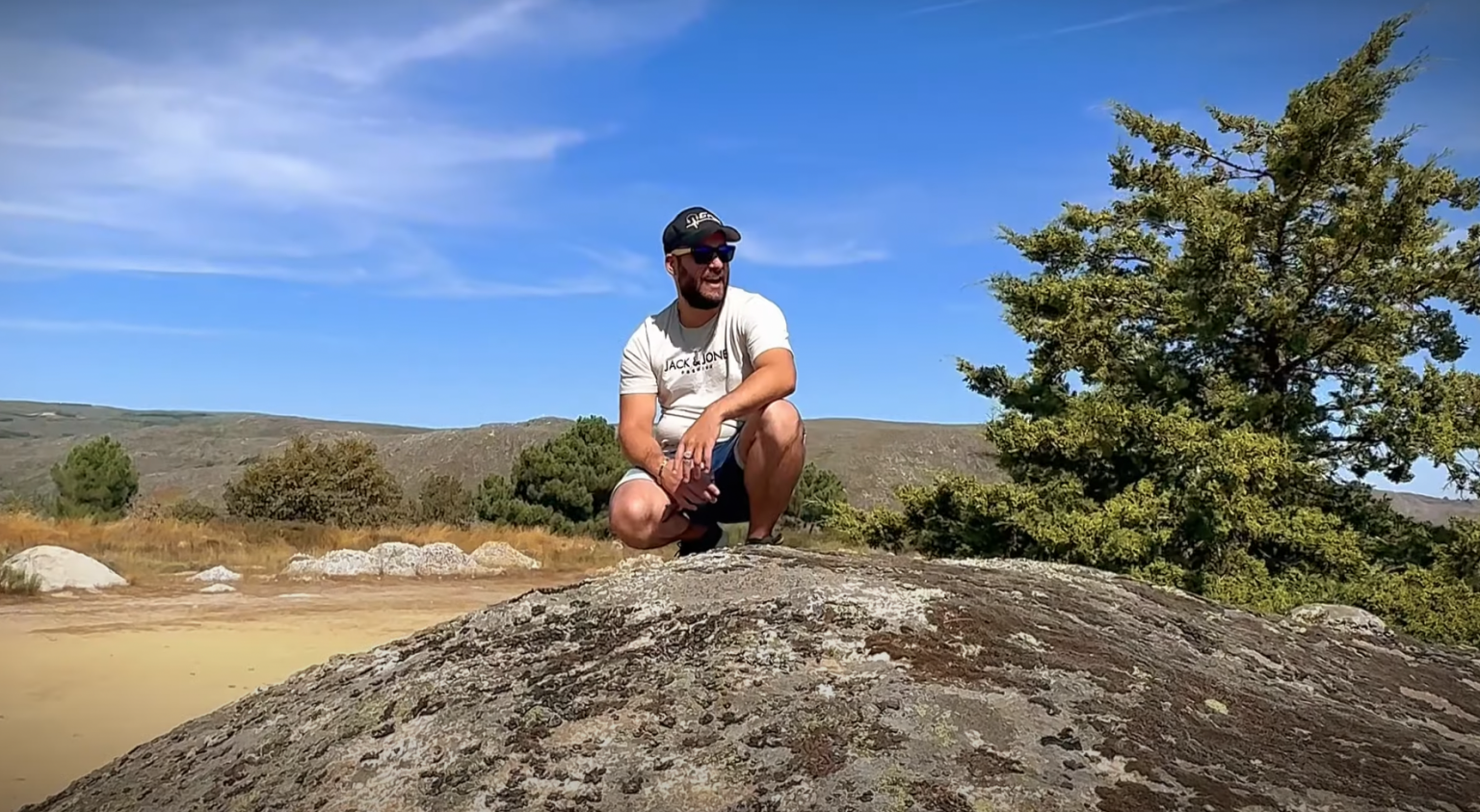 Photo de Voyagez au Portugal avec « Menina », le nouveau clip de Grys