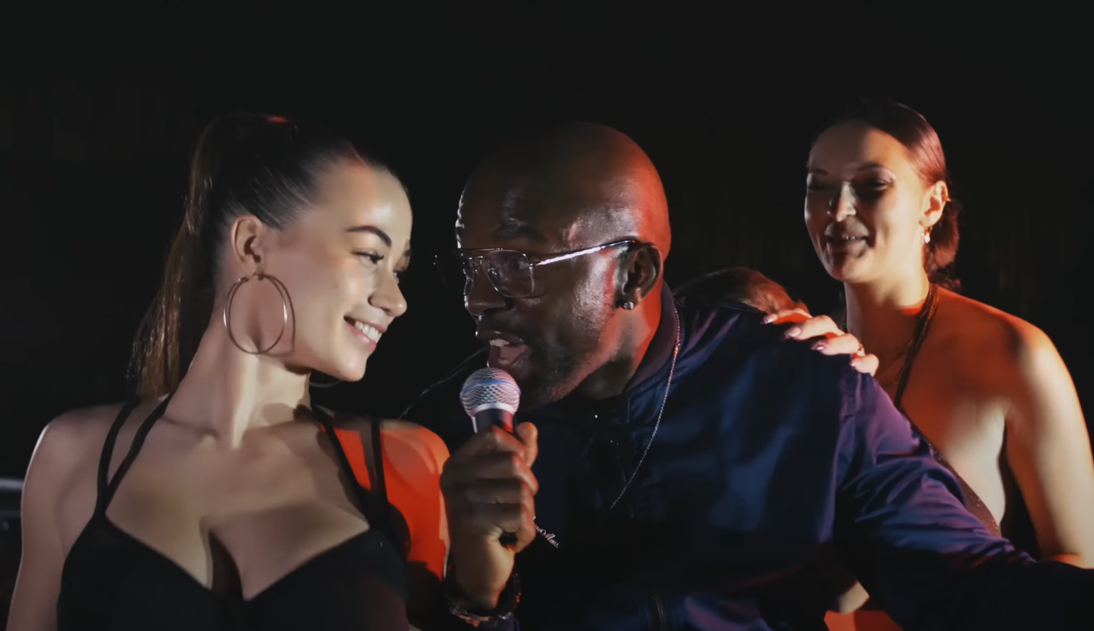 Photo de StymeMusic est un véritable « Professionnel » dans son nouveau clip