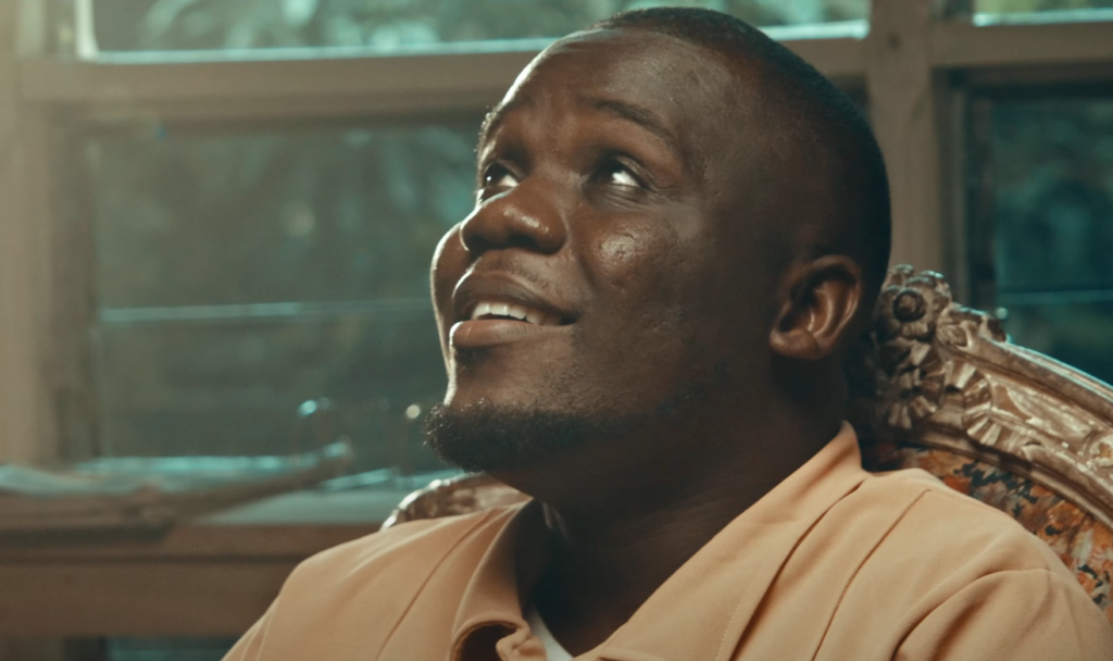 Photo de Découvrez « Tu mérites nos louanges », cette petite douceur gospel signée Gerald Moueri