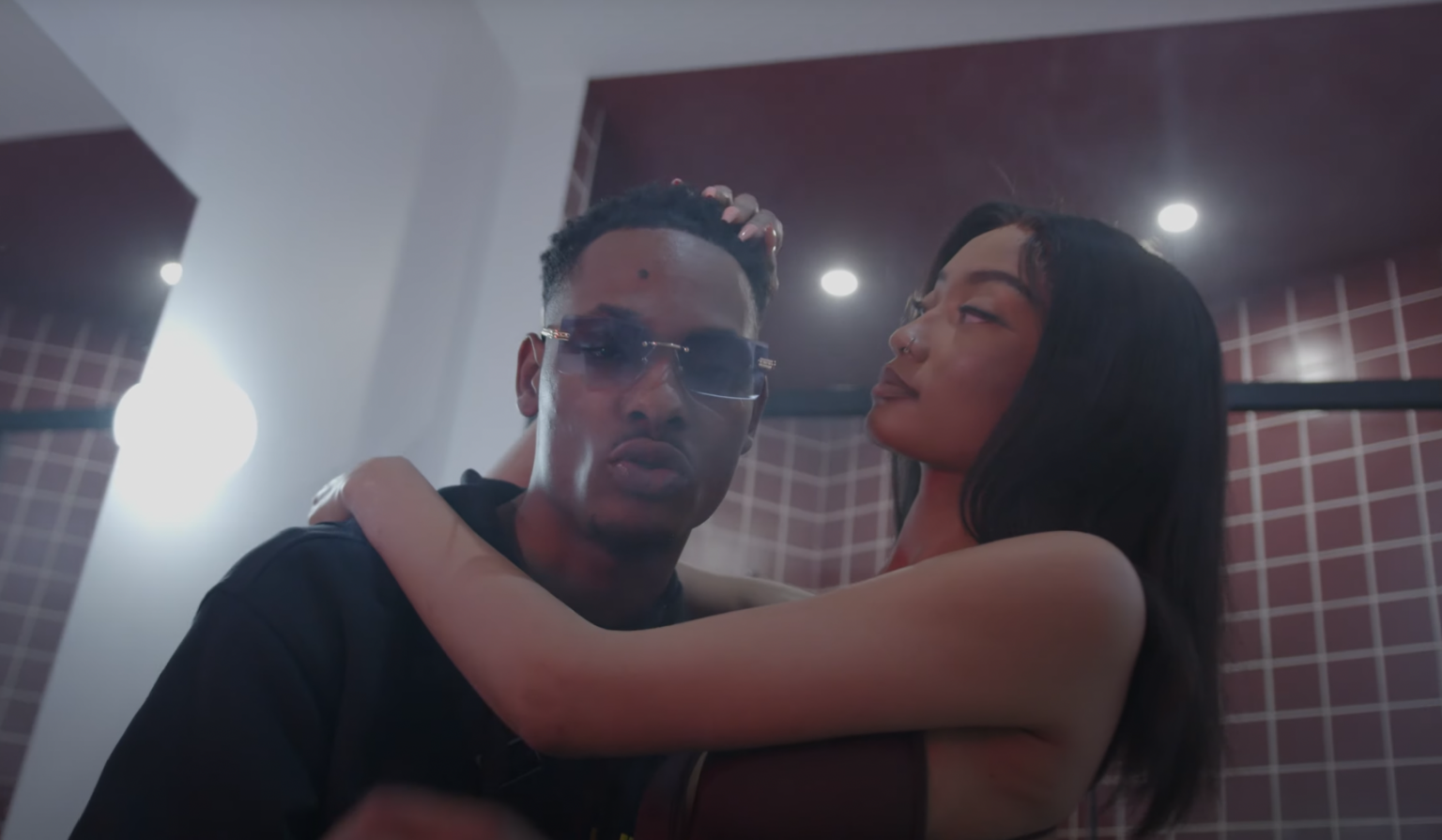 Photo de On a vu le nouveau clip de Jumper Oskwa, on a dit « Yes »