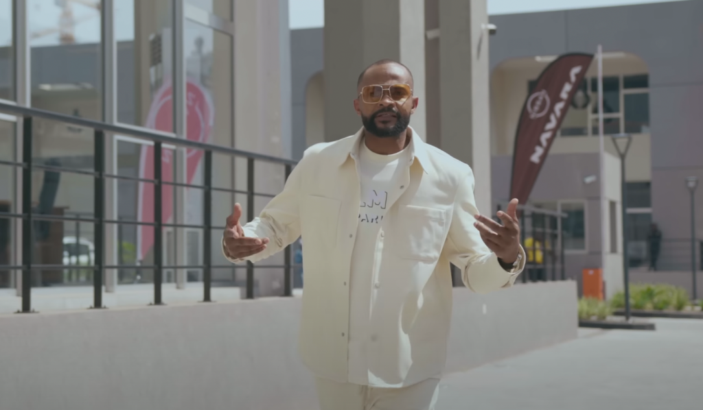 Photo de Découvrez « JAMAIS ! », la nouvelle sensation gospel signée Christel Chango