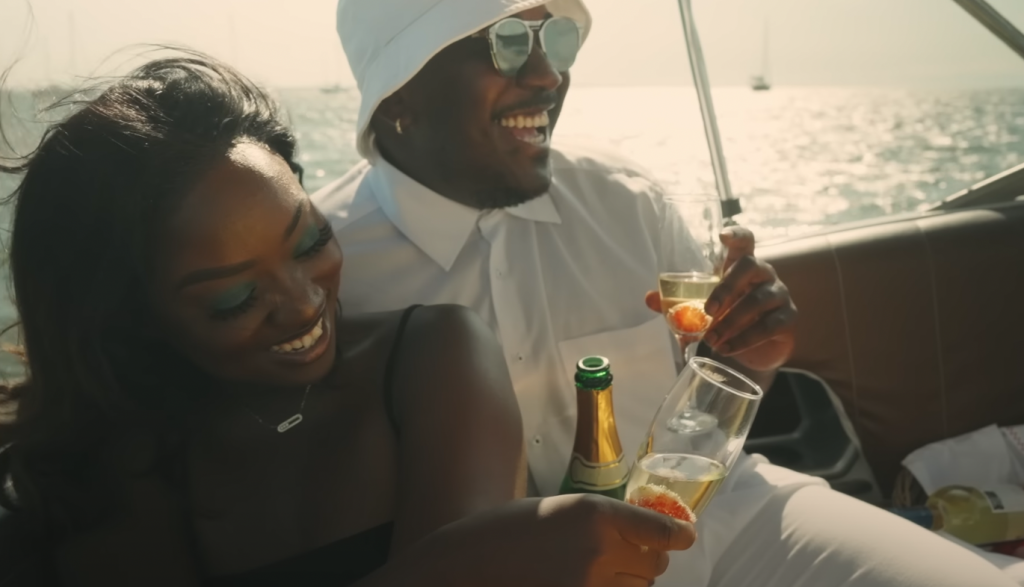 Photo de jiil nous fait voyager dans « Mon Futur » pour son nouveau clip