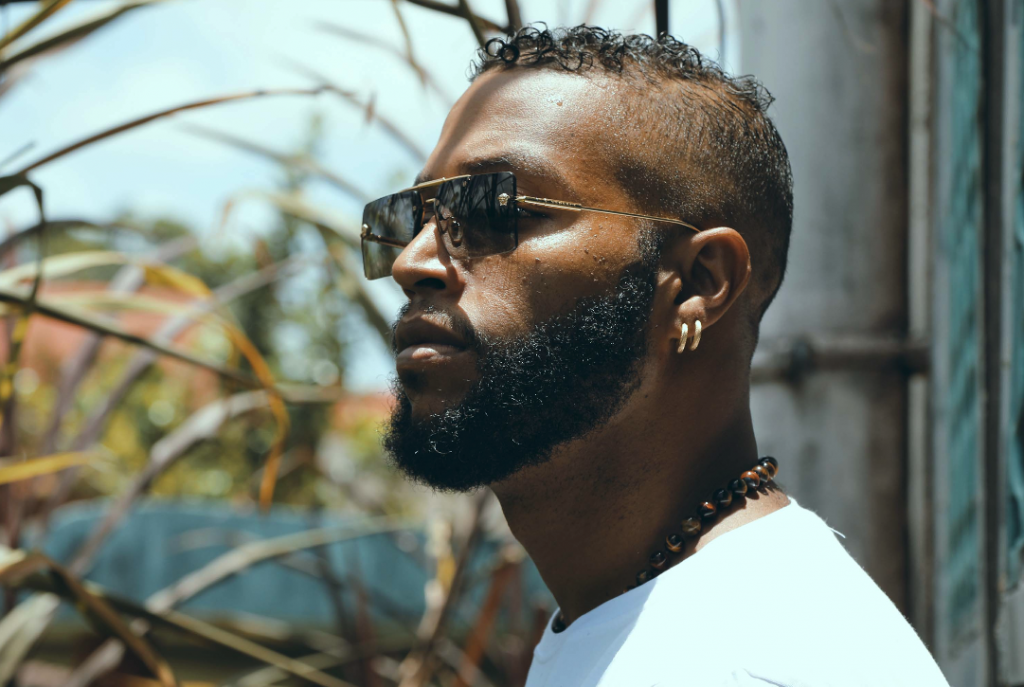 Photo de Laissez-vous porter par « MEMORIES », cette petite douceur afro signée OBLIK