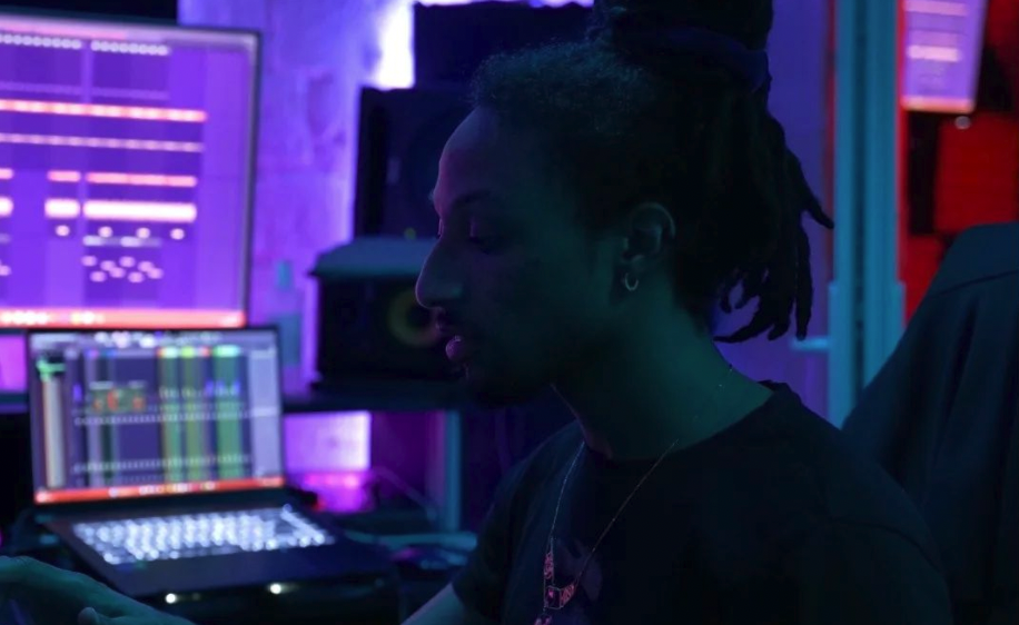 Photo de Découvrez « DA 8x », la nouvelle bombe dancehall signée Darke