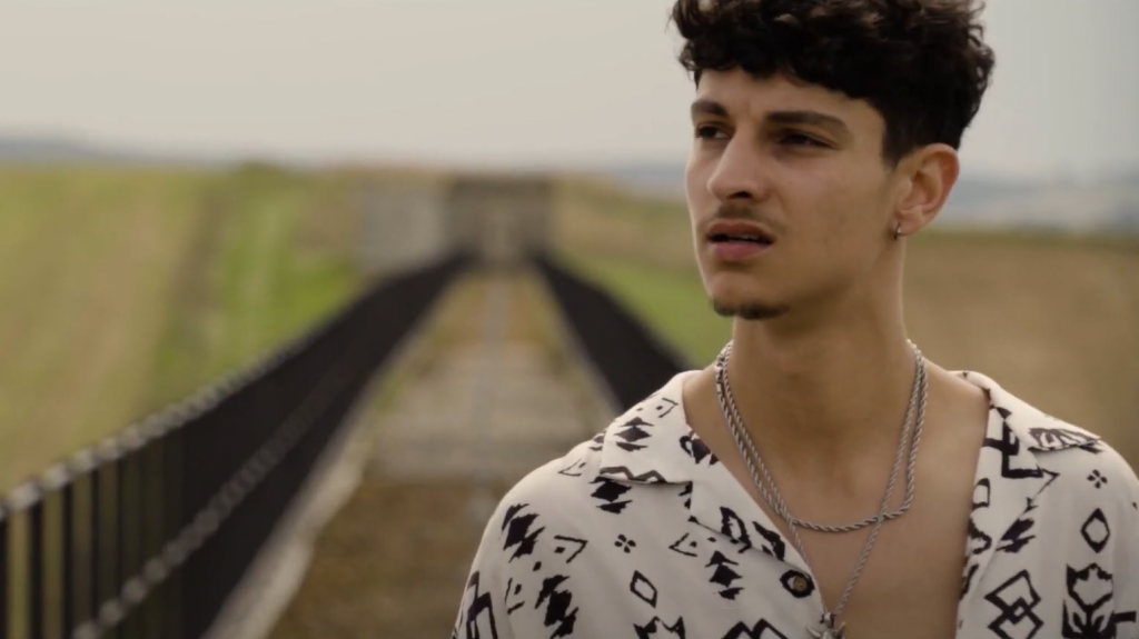 Découvrez le double clip de GoldEagle et Sparrow, « Kung Fu Panda/Eliot Ness » Photo de Découvrez le double clip de GoldEagle et Sparrow, « Kung Fu Panda/Eliot Ness »