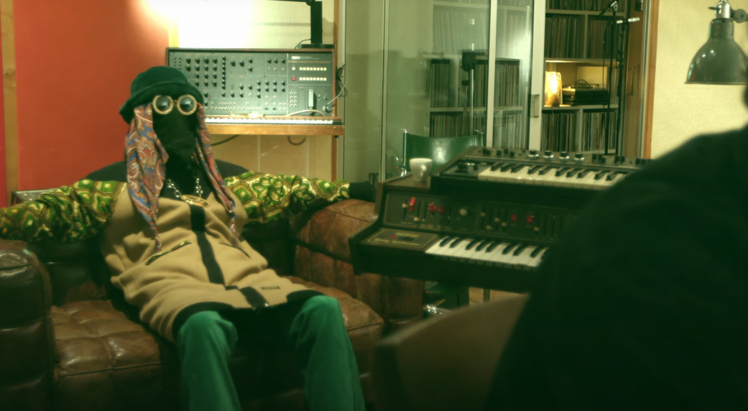 Photo de Venez « Danser que sur le shit » avec le nouveau clip de Mézigue