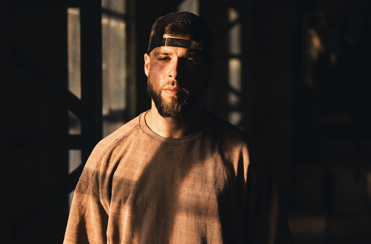 Photo de Découvrez « M'BALLA'D » de YU MAN