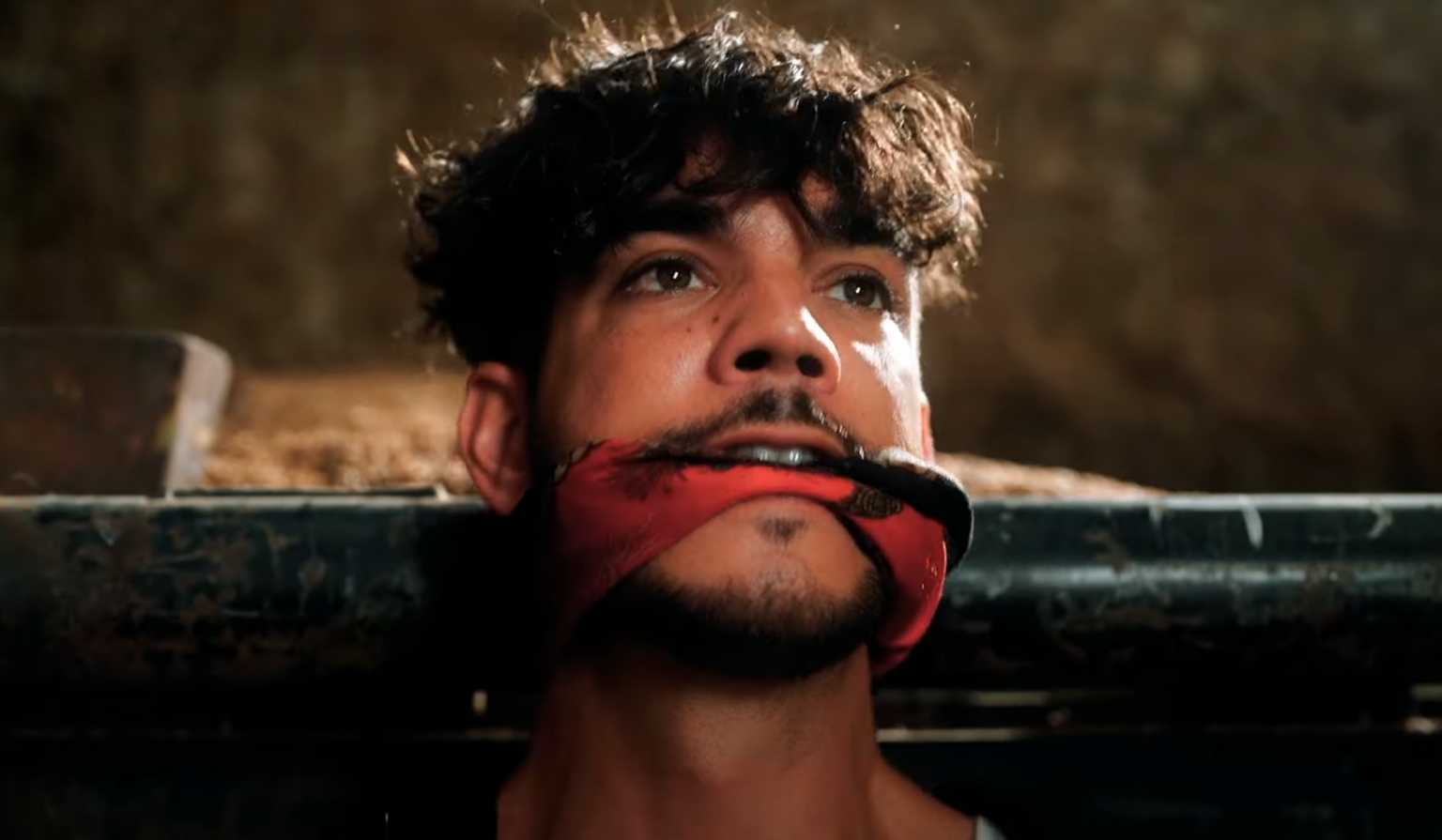 Photo de Izarry trace sa route dans son nouveau clip « Drive »