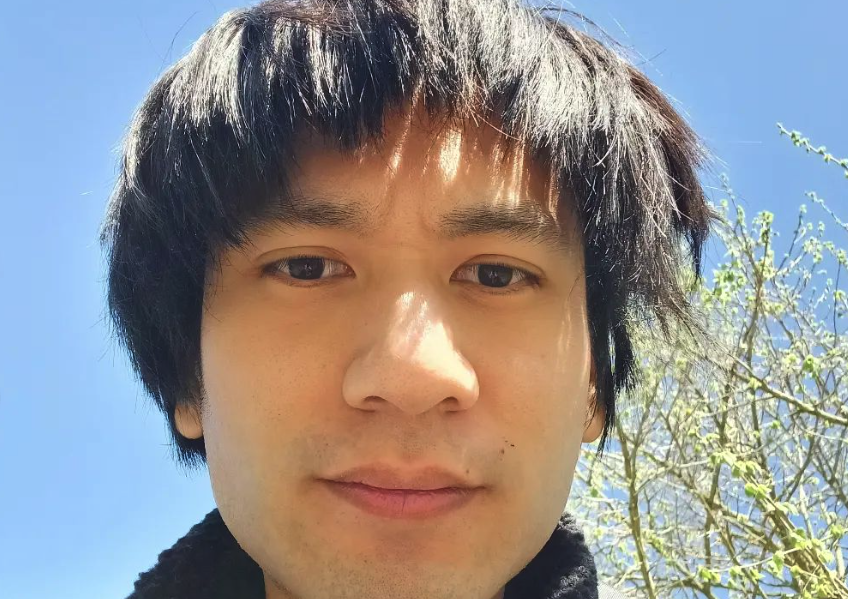 Photo de Clestial Musepi nous fait découvrir le piano dodécaphonique avec son nouveau projet « A/B Piano Offkeysiaste »