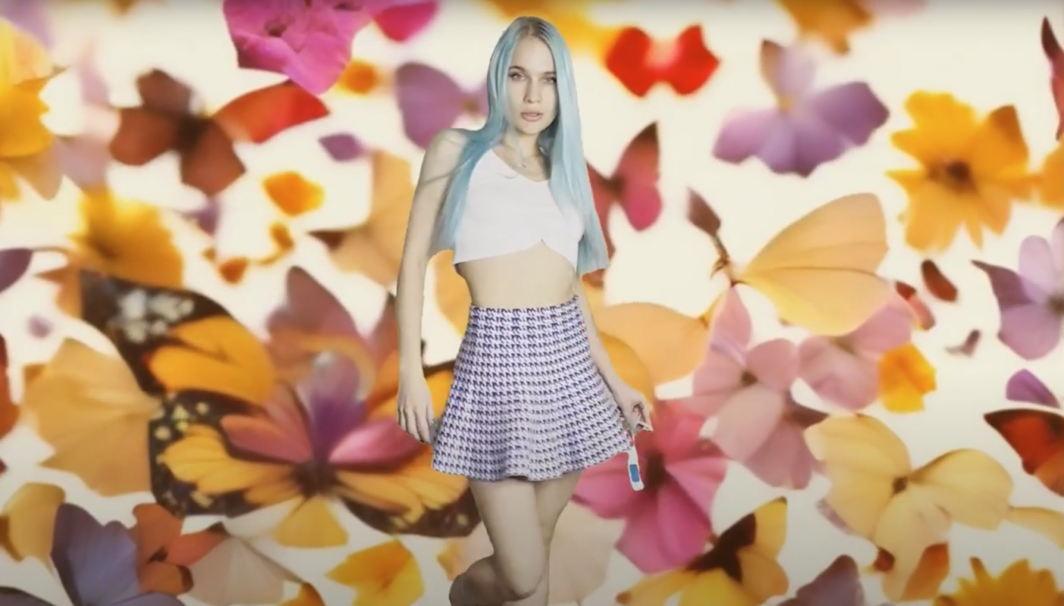 Photo de Death by Selfie fait danser la toile avec son nouveau clip « Anaglyph Dance Contest »