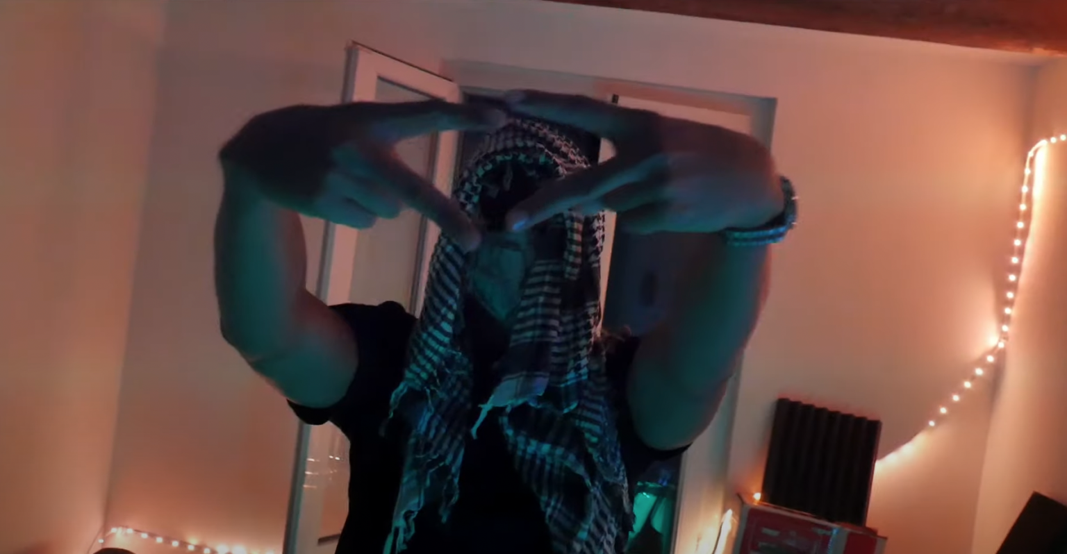 Photo de Découvrez « LOCATION », ce gros banger signé 100 Visage