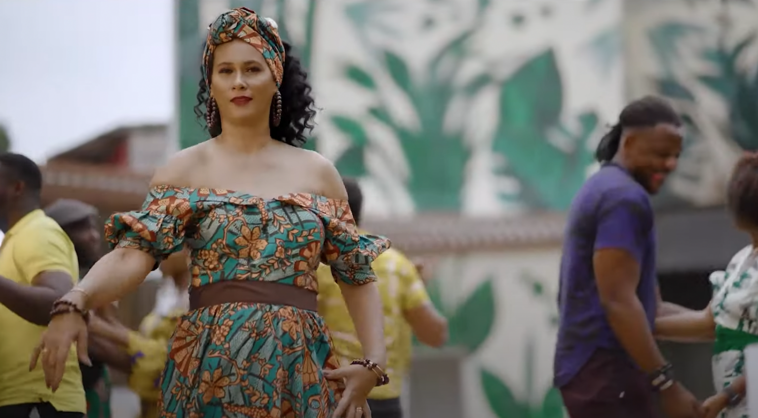 Photo de Daïna Sunguza est de retour avec le magnifique clip de « Mon Congo, Mon amour. »