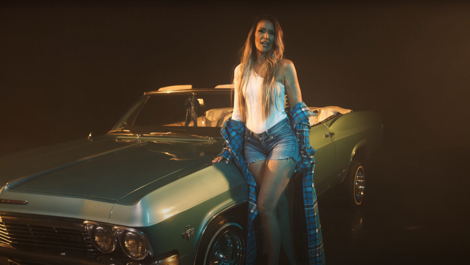 Photo de Notre cœur a fait « Boom Boom » en regardant le nouveau clip de Llyta