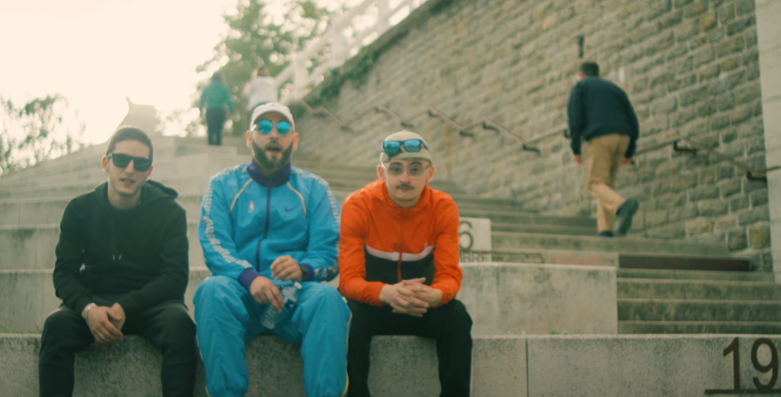 Photo de ZIG LA RIME, SKETDI et MASS_K sont dans les « BARBELÉS » dans leur nouveau clip