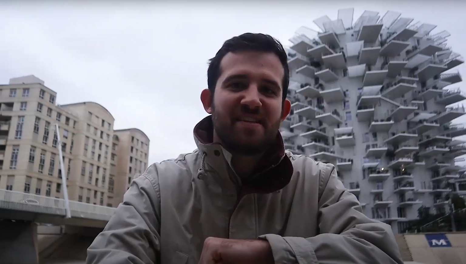 Photo de Rendez-vous à « MTP » pour le nouveau clip de LeoGee et Nymphea Perline