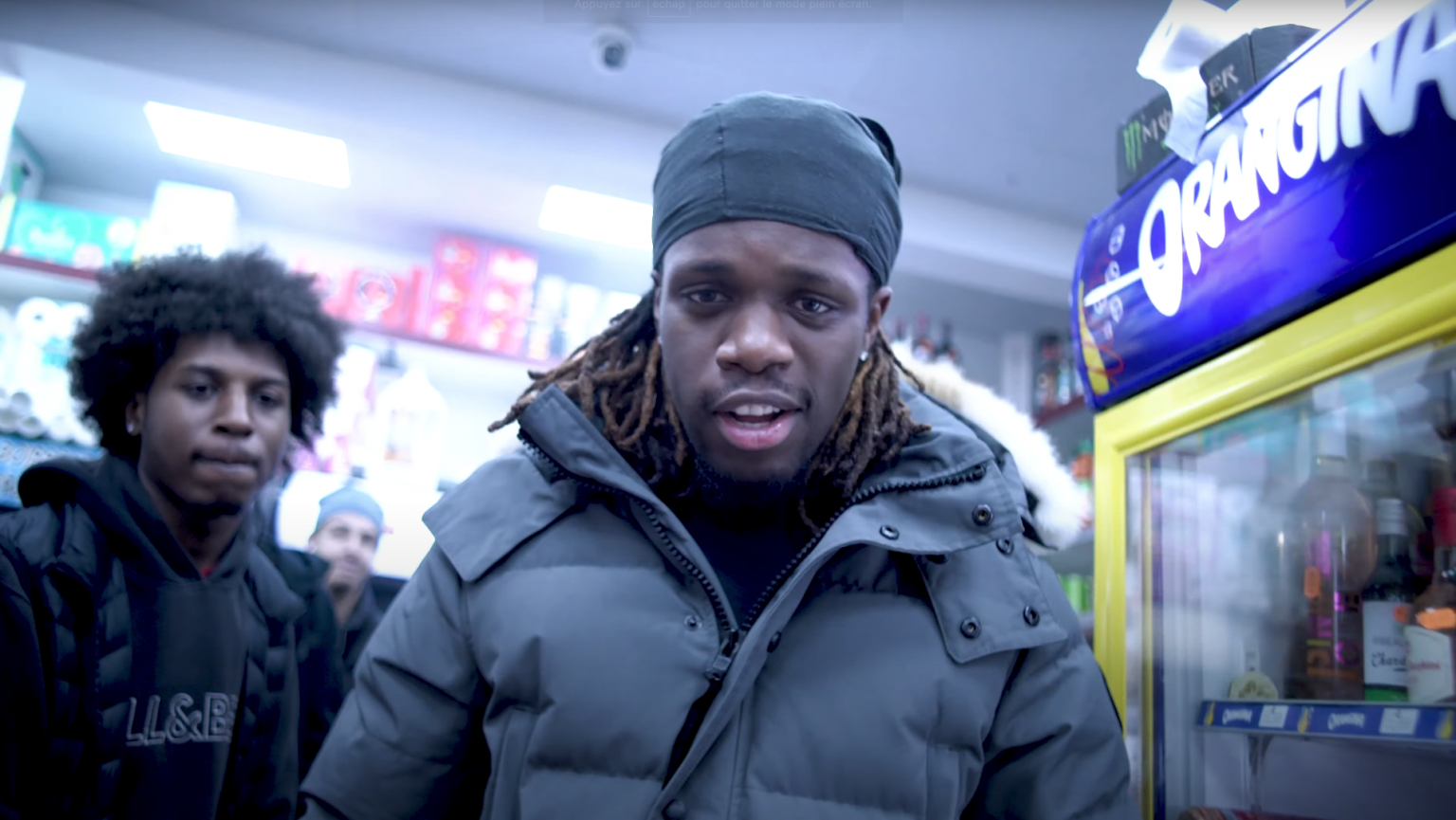 Photo de Visio prend feu sur de la jersey club pour son nouveau clip « Mathias #2 »