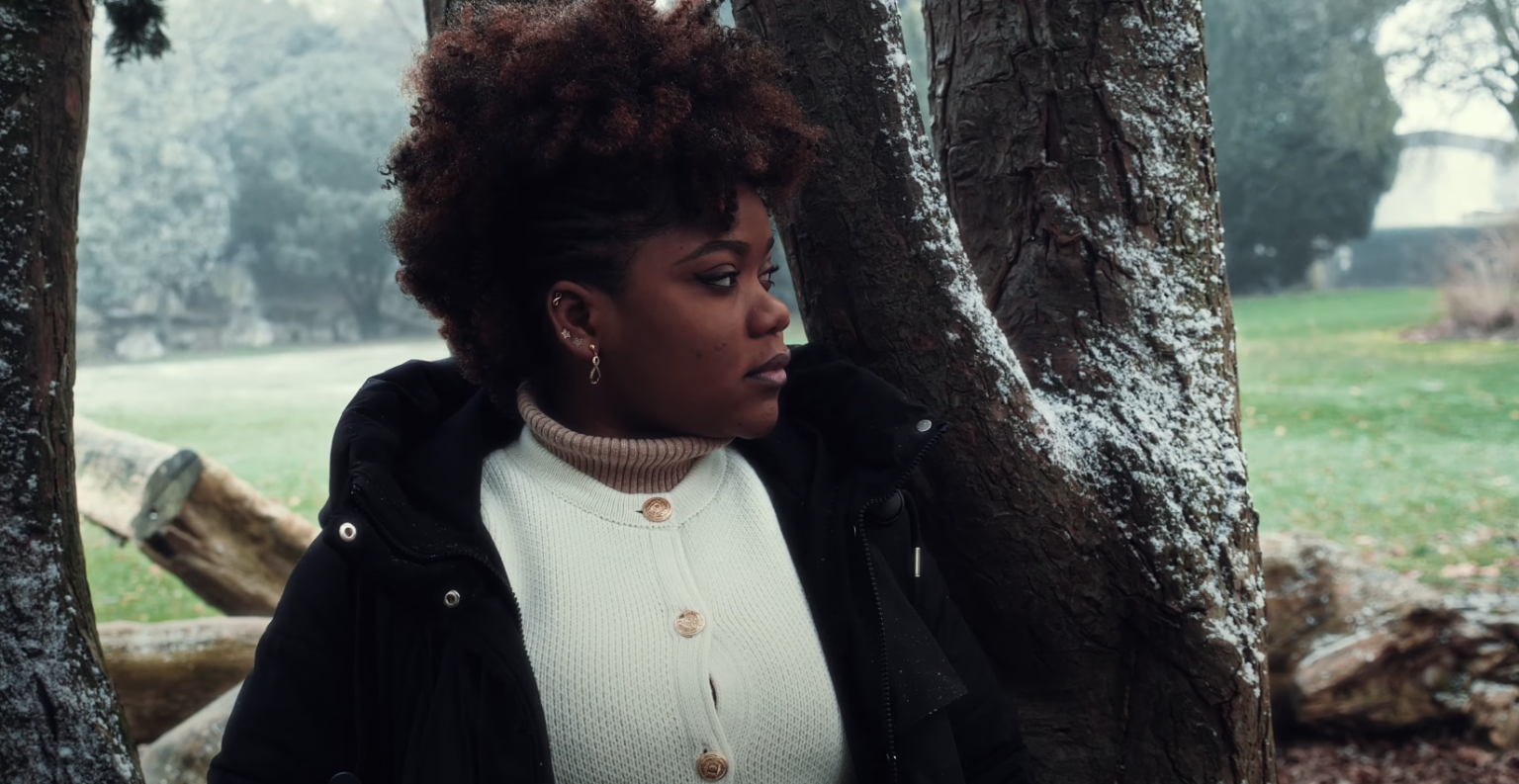 Tracy Yokebed, grandiose dans son nouveau clip « Seule Dans Mon Coin » Photo de Tracy Yokebed, grandiose dans son nouveau clip « Seule Dans Mon Coin »