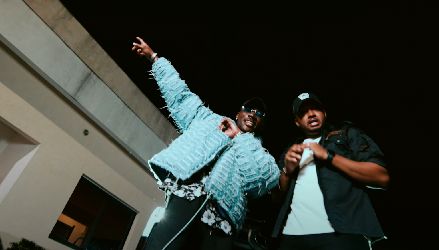 Photo de Troy nous régale avec son nouveau clip « Django »