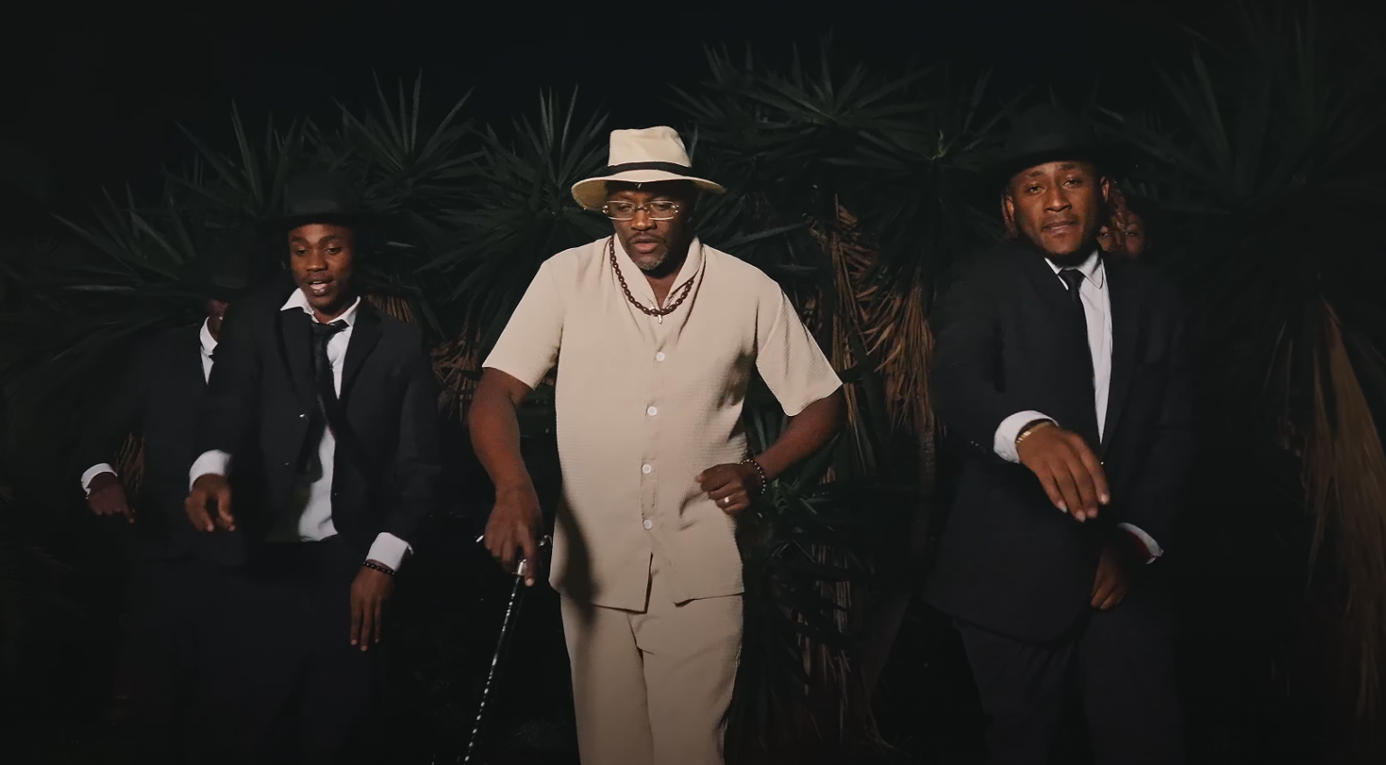 Photo de Laissez-vous envouter par Ben Kayiranga et son nouveau clip « Lettre »