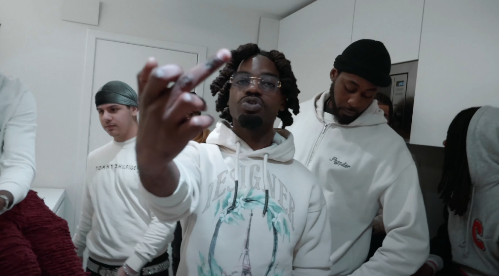 Photo de Entrez dans la « Metaverse » avec le nouveau clip de Cash Crime