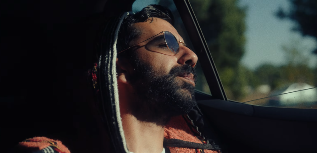 Photo de ILI S illumine la scène avec « Quelle Vie »