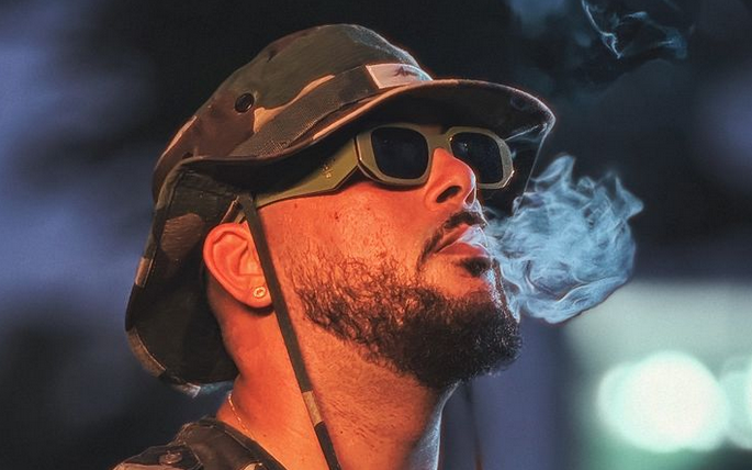 Photo de Nicko Frappe Fort Avec Son Nouveau Clip « Sin-Dni »