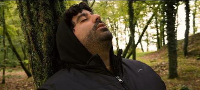 Photo de FIZZ immerge les auditeurs dans le passé avec « 18 en 14 »