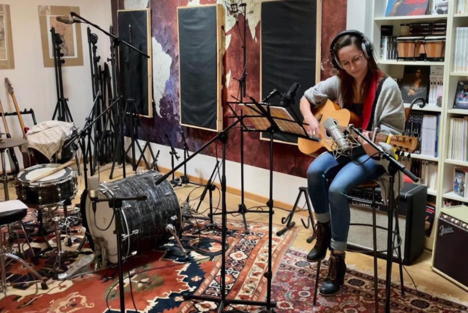 Photo de Pauline PNTL dévoile « Soñando »