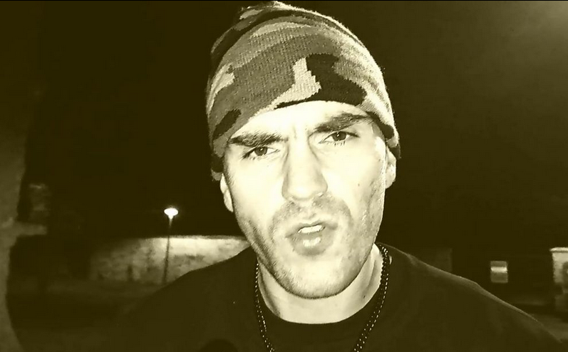 Photo de NINOFF délivre une réflexion profonde dans « Sans Prétention »