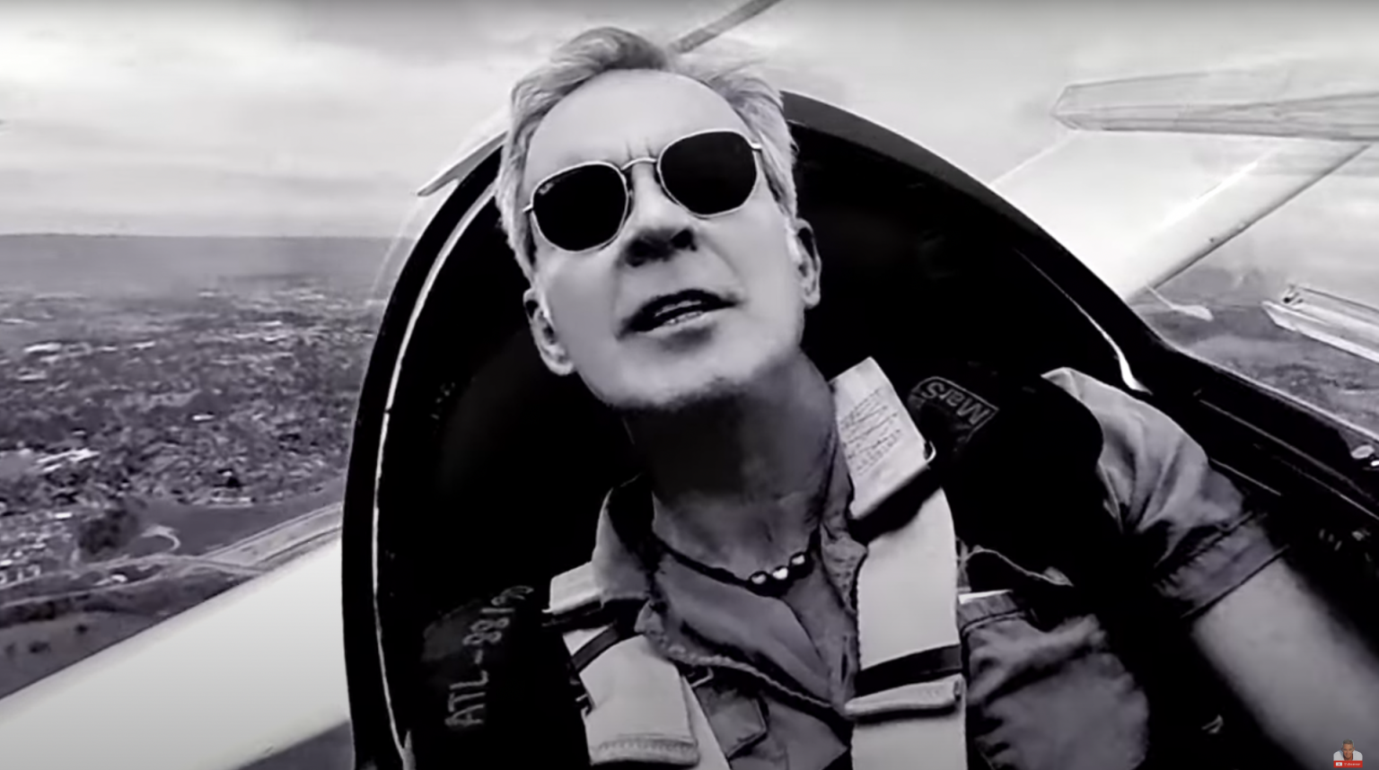 Photo de Laissez-vous bercer par « Je tiens bon le fil », le nouveau titre de Pierre Cosso & Co