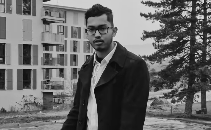 Phto de PepitoLvS rend hommage dans « Adieu Resval »