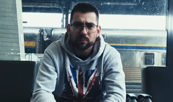 Photo de Punch s'évade « Ailleurs » : une introspection mélodique