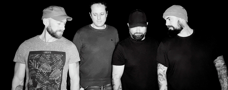 Photo de AMBRE déchaîne les passions avec « Silence »