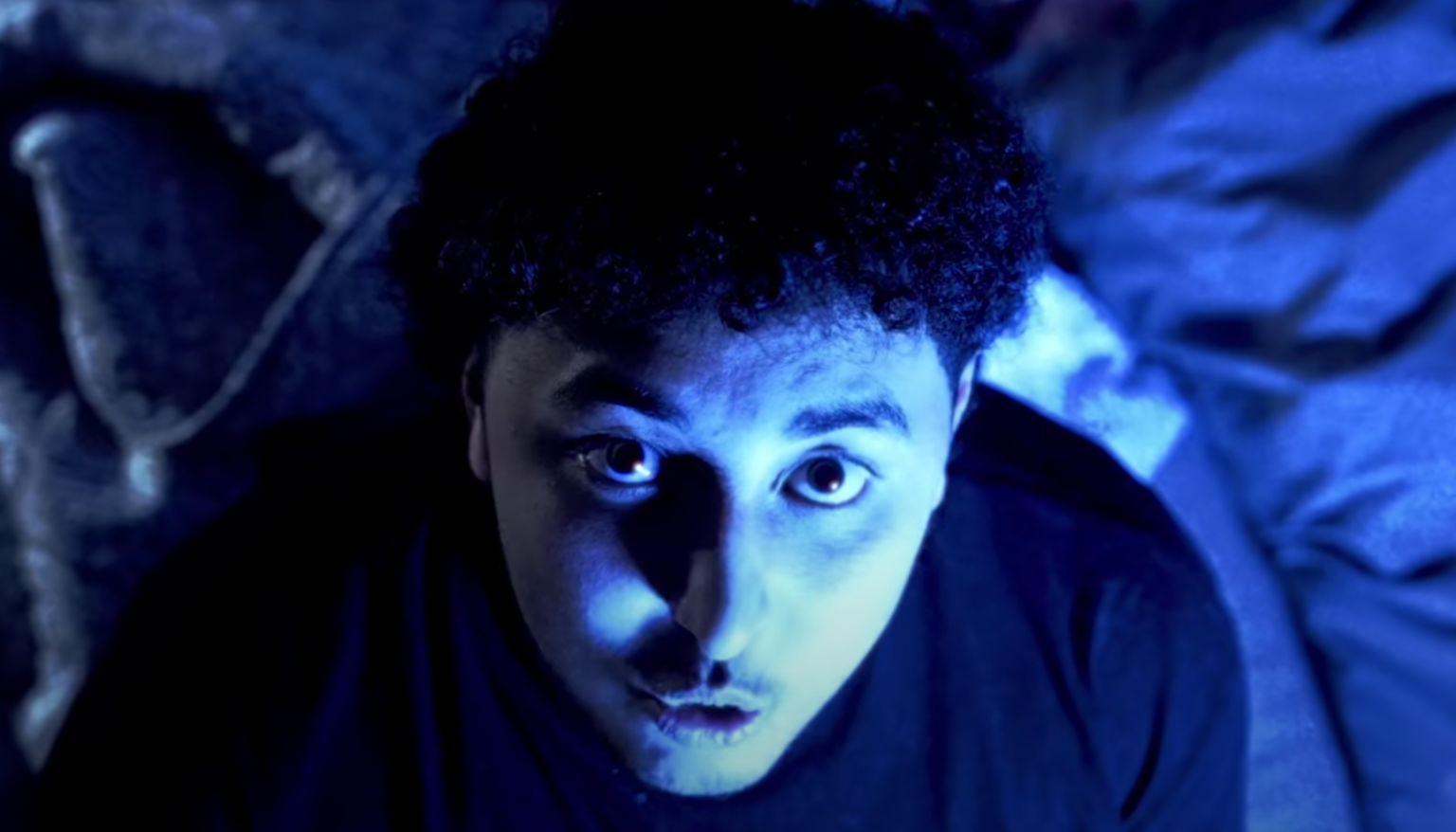 Photo de Plongez dans l'univers trippant de ROSTAN avec son nouveau clip « POUR LE MALHEUR DE MADAME »