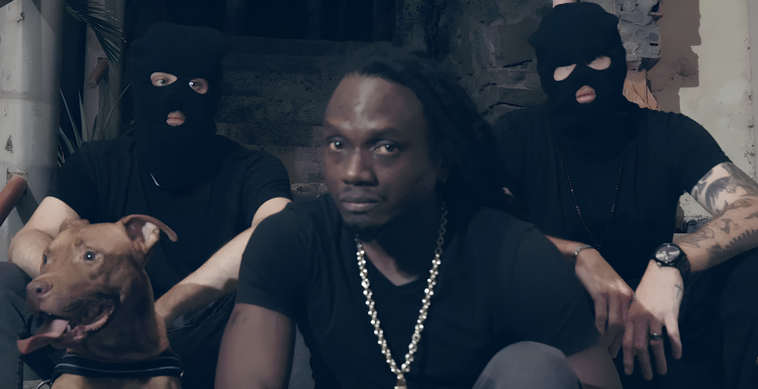 Photo de Elji & Gold Up illuminent avec « Bravo » – Un Hit Explosif